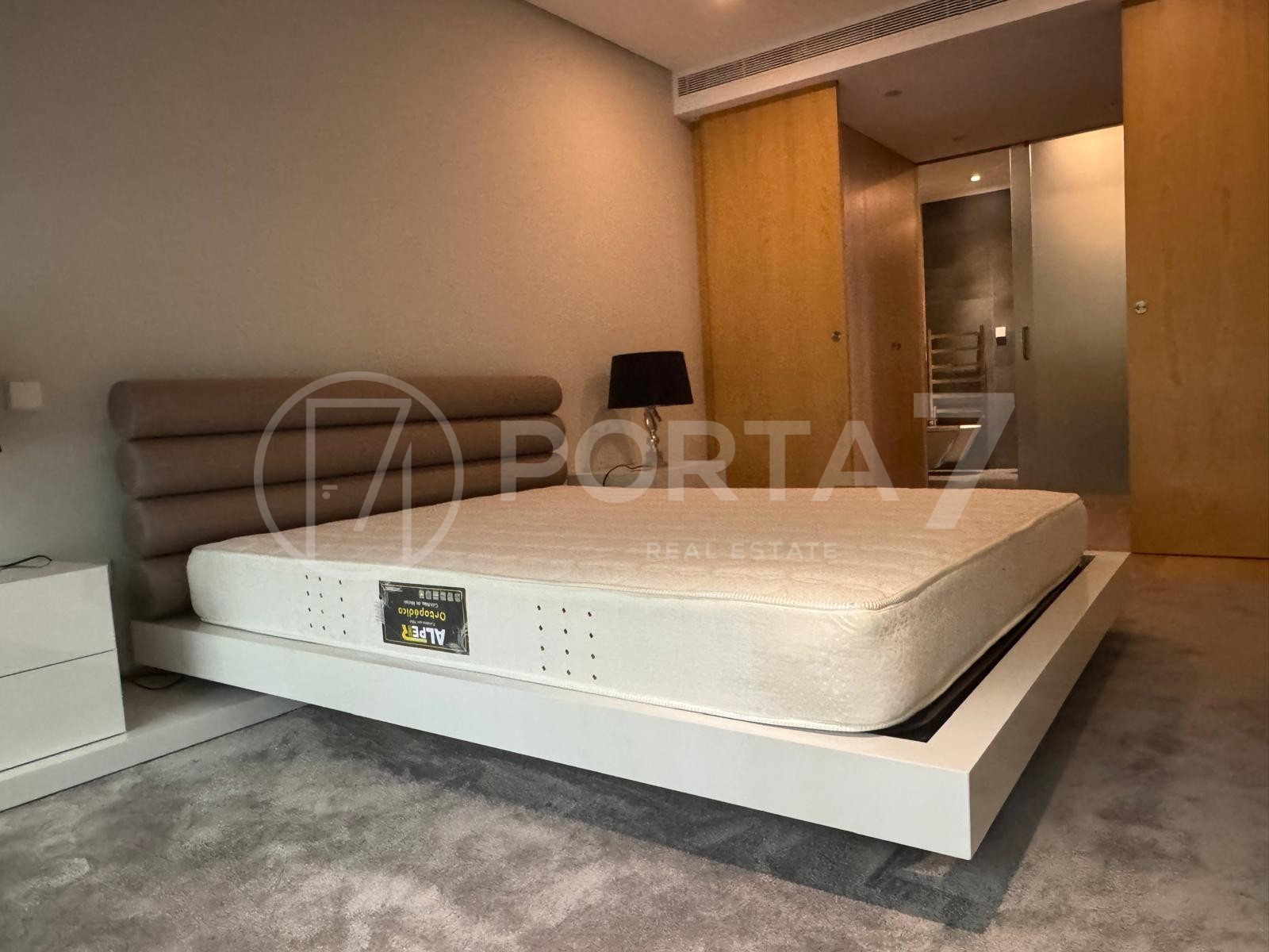 Quarto da suite de outro angulo