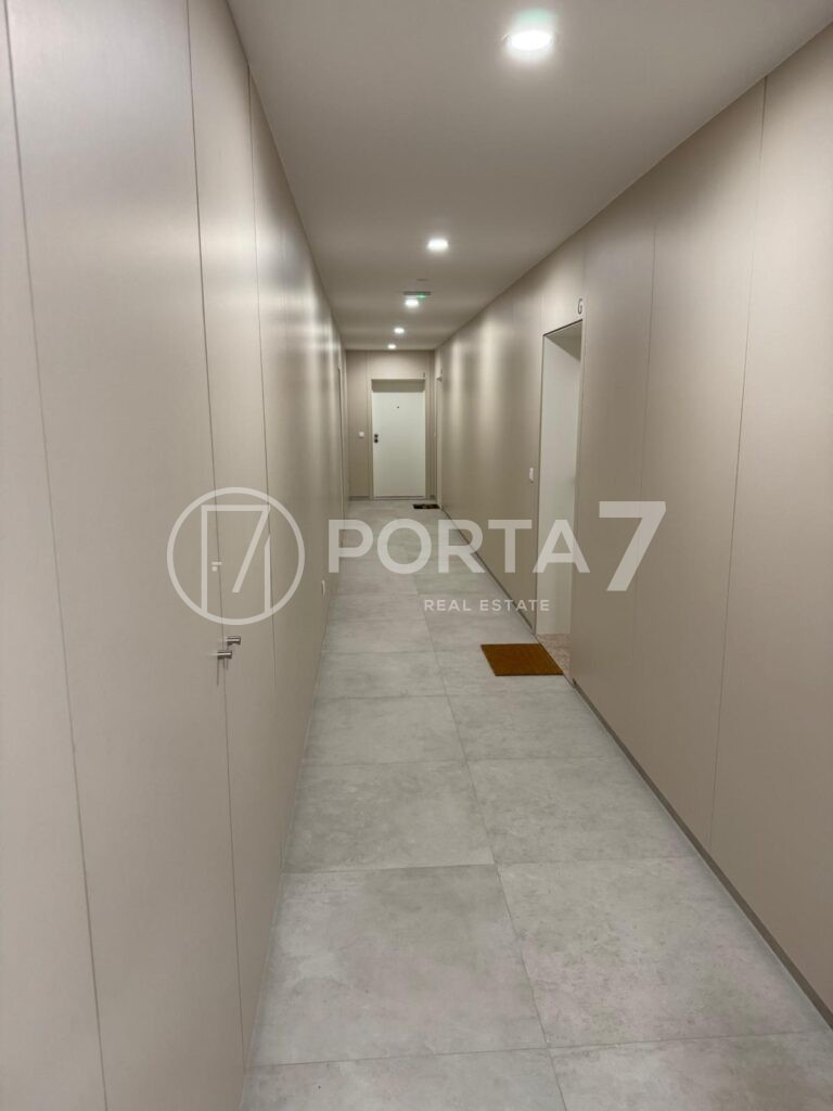 Localização estratégica, perto da estação de comboios de Aveiro